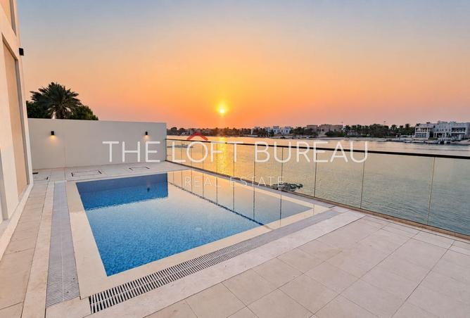 Exclusive Beachfront Compound with 4 Luxury Villas