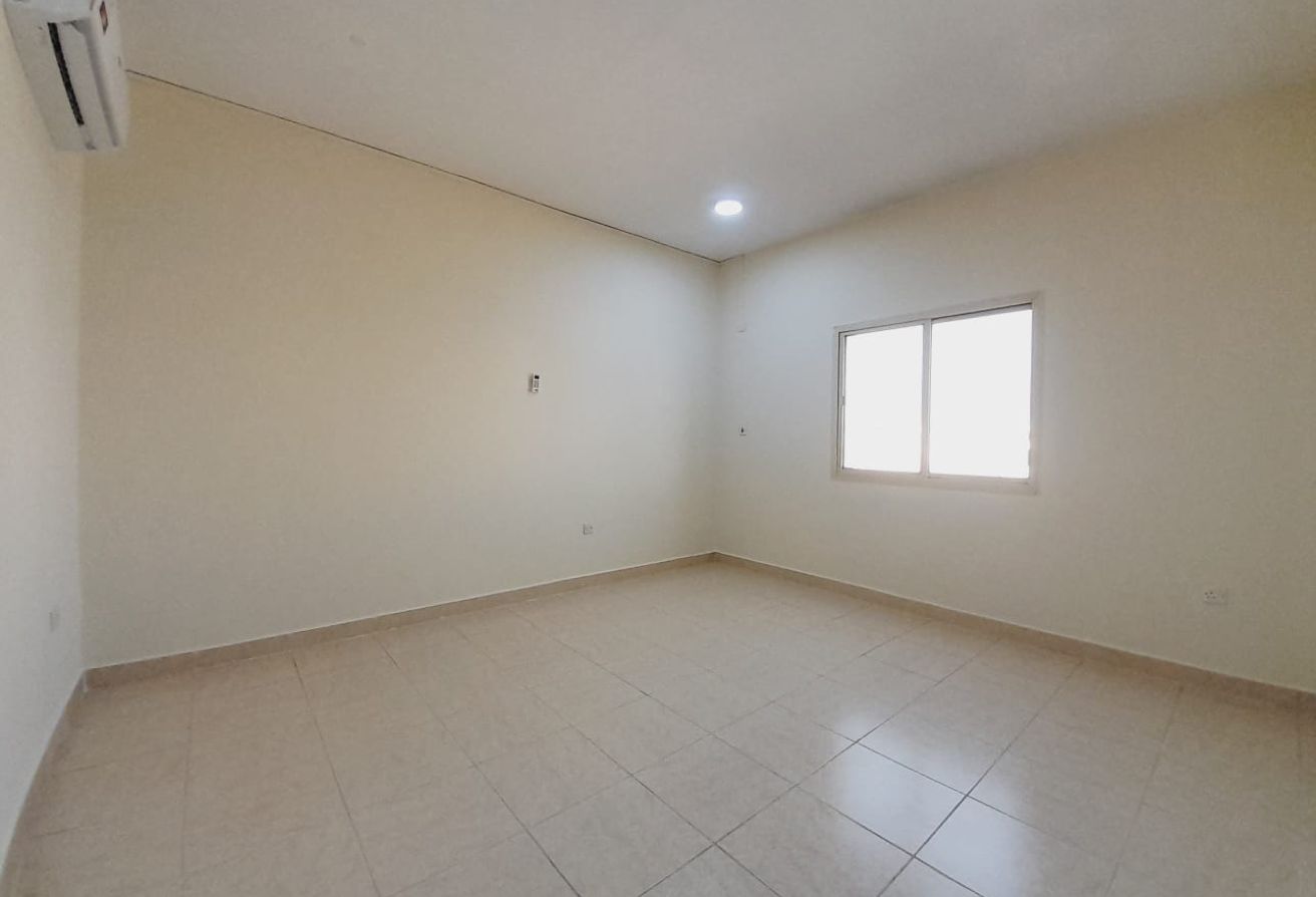 SPACIOUS 2 BEDROOMS APARTMENT | LIMITED UNIT ONLY - apartment in Al Azizia Street