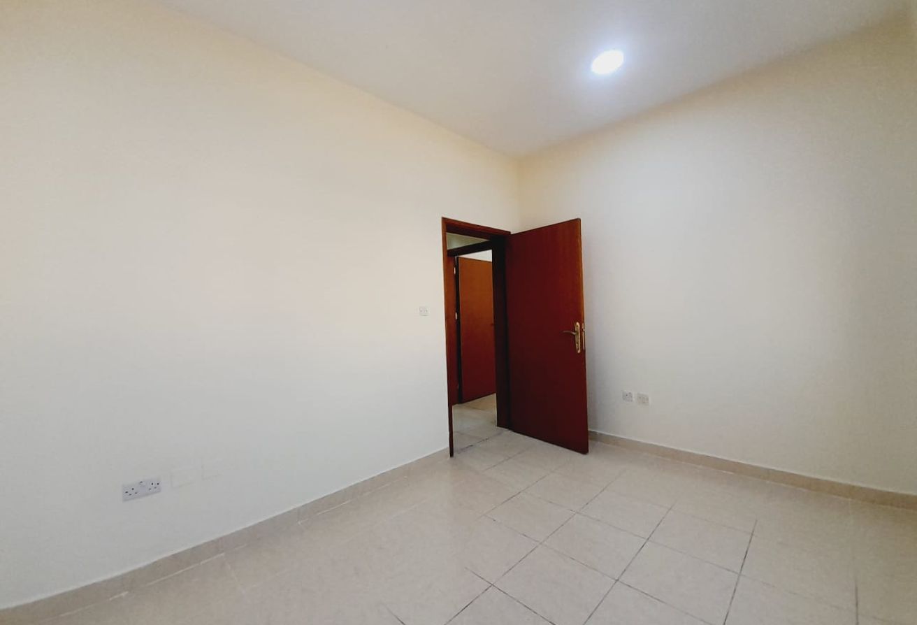 SPACIOUS 2 BEDROOMS APARTMENT | LIMITED UNIT ONLY - apartment in Al Azizia Street