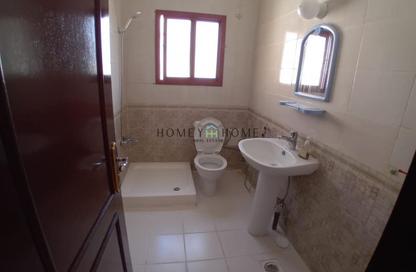 Apartment - 2 Bedrooms - 2 Bathrooms for rent in Madinat Khalifa South - Madinat Khalifa - Doha