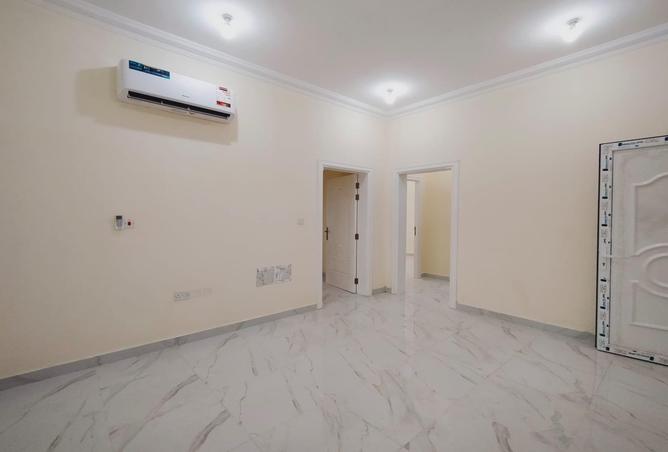 2ObvlOd45M8 - Property Image 2