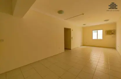 Apartment - 2 Bedrooms - 2 Bathrooms for rent in Muntazah 13 - Al Muntazah - Doha