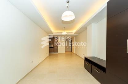 Apartment - Studio - 1 for rent in Viva West - Viva Bahriyah - The Pearl Island - Doha