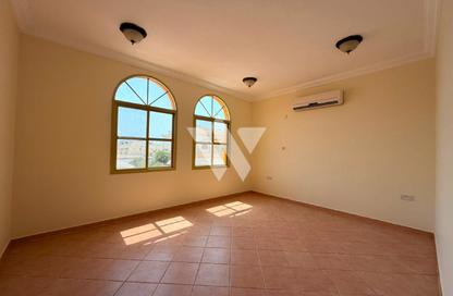 Villa - 4 Bedrooms - 5 Bathrooms for rent in Ain Khaled Villas - Ain Khaled - Doha Villa - 4 Bedrooms - 5 Bathrooms for rent in Ain Khaled Villas - Ain Khaled - Doha