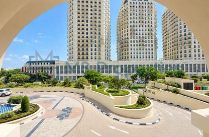 Apartment - 1 - 2 for rent in Viva Central - Viva Bahriyah - The Pearl Island - Doha Apartment - 1 - 2 for rent in Viva Central - Viva Bahriyah - The Pearl Island - Doha