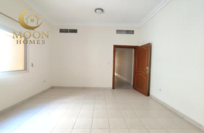 Apartment - 2 Bedrooms - 2 Bathrooms for rent in Al Mansoura - Al Mansoura - Doha