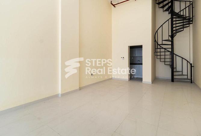55581002 - Property Image 2