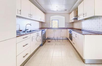 Apartment - 1 Bedroom - 2 Bathrooms for rent in West Porto Drive - Porto Arabia - The Pearl Island - Doha Apartment - 1 Bedroom - 2 Bathrooms for rent in West Porto Drive - Porto Arabia - The Pearl Island - Doha