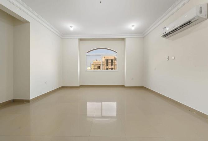 1021869 - Property Image 3