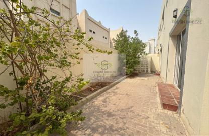 Villa - 3 Bedrooms - 3 Bathrooms for rent in Al Nasr Street - Al Nasr - Doha
