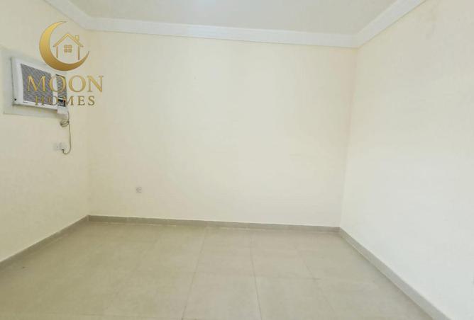 1000526 - Property Image 2