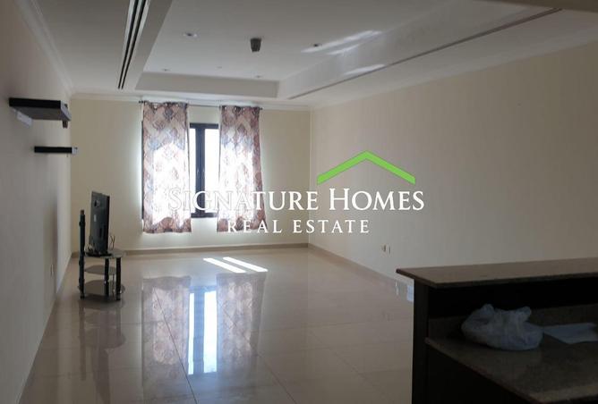 51284639 - Property Image 2