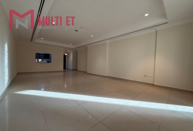 1023823 - Property Image 2