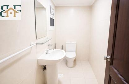 Apartment - 2 Bedrooms - 2 Bathrooms for rent in Al Mansoura - Al Mansoura - Doha