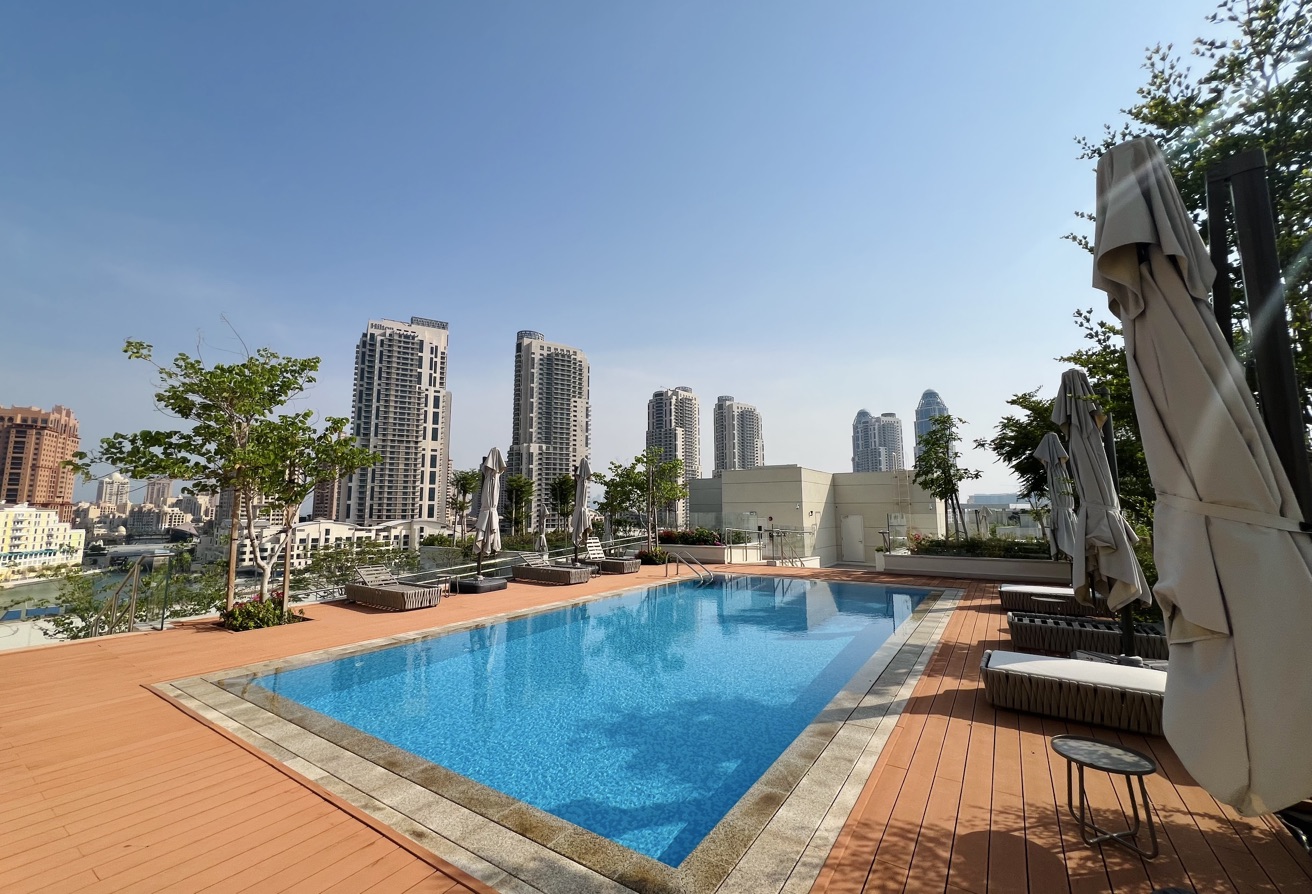 Luxury 1BR | Promenade Front thumbnail 15