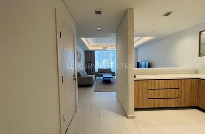 Apartment - 1 Bedroom - 2 Bathrooms for rent in Gewan Island - The Pearl Island - Doha