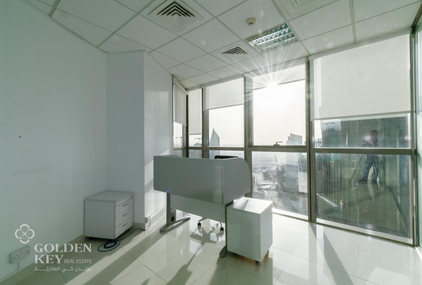Service Charge Included | High Floor | 212sqm