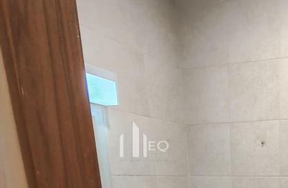 Apartment - 2 Bedrooms - 2 Bathrooms for rent in Zig Zag Tower A - Zig Zag Towers - West Bay - Doha