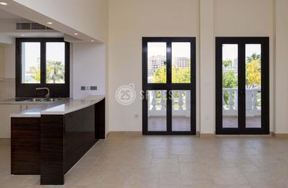 Apartment - 3 - 4 for rent in Carnaval - Qanat Quartier - The Pearl Island - Doha