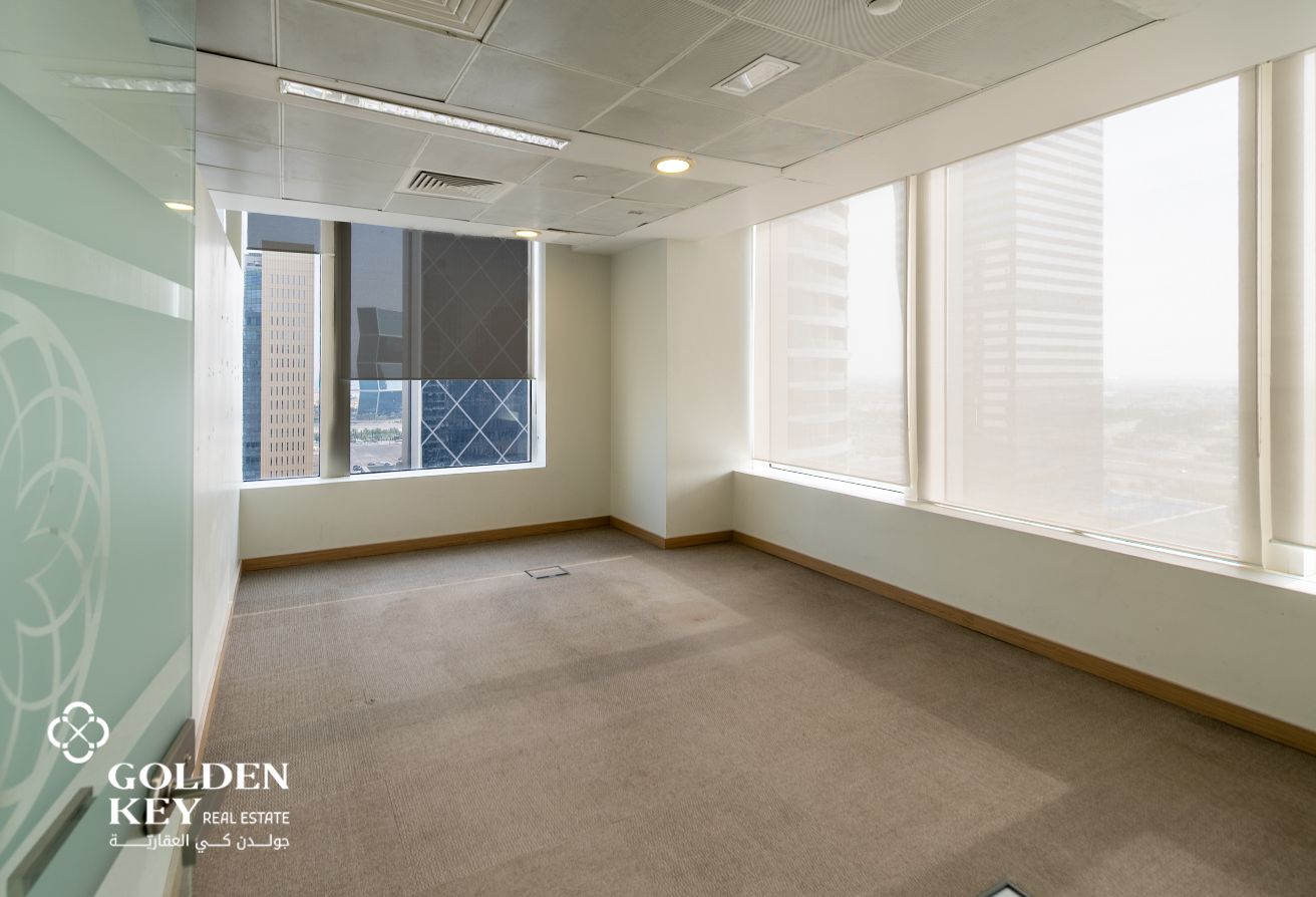 Prime Business Area |Ready Modern Office in Lusail