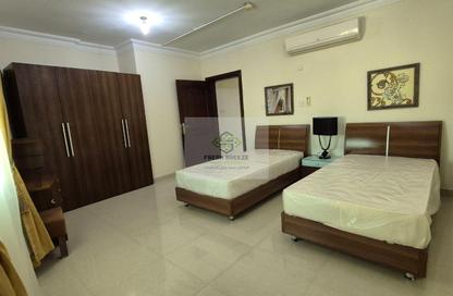 Apartment - 2 - 2 for rent in Umm Ghuwalina - Umm Ghuwailina - Doha