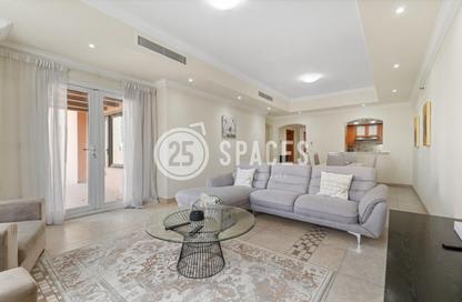 Apartment - 2 Bedrooms - 3 Bathrooms for sale in West Porto Drive - Porto Arabia - The Pearl Island - Doha Apartment - 2 Bedrooms - 3 Bathrooms for sale in West Porto Drive - Porto Arabia - The Pearl Island - Doha