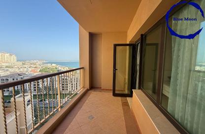 Apartment - 1 Bedroom - 2 Bathrooms for rent in West Porto Drive - Porto Arabia - The Pearl Island - Doha