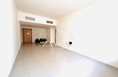 Apartment - 5 Bedrooms - 6 Bathrooms for rent in Al Sadd Road - Al Sadd - Doha