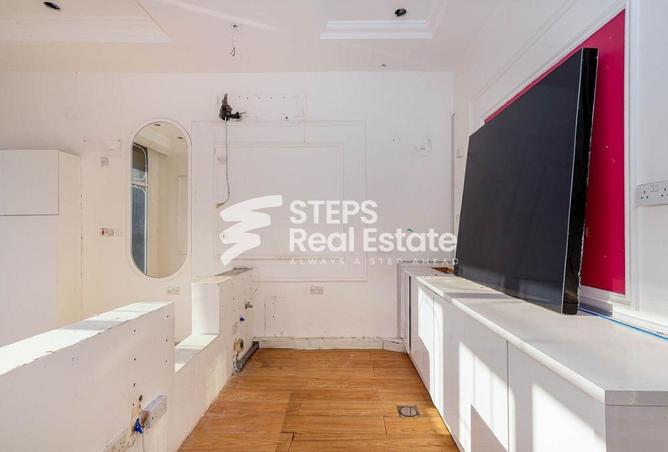 53098770 - Property Image 3