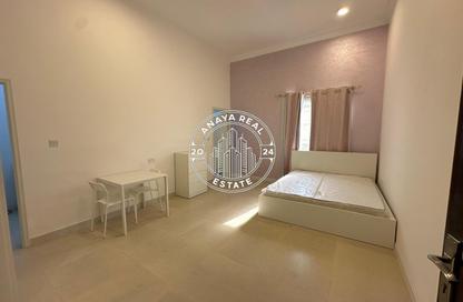 Apartment - Studio - 1 for rent in Al Aziziyah - Al Aziziyah - Doha