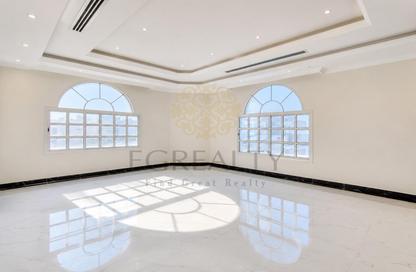 Villa - 6 - 6 for rent in Onaiza Street - Diplomatic Area - Doha Villa - 6 - 6 for rent in Onaiza Street - Diplomatic Area - Doha