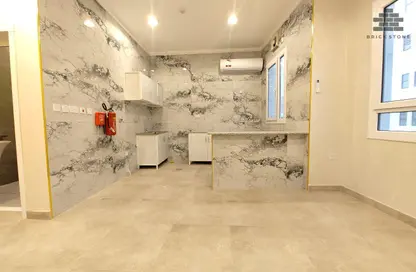 Apartment - 1 Bedroom - 1 Bathroom for rent in EB23 - Musheireb - Musheireb - Doha