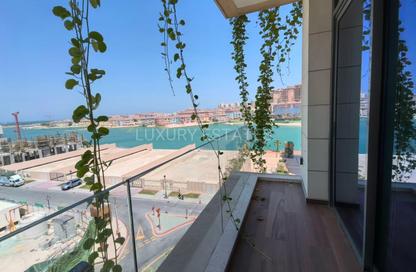 Apartment - 2 Bedrooms - 4 Bathrooms for sale in Crystal Residence - Gewan Island - The Pearl Island - Doha