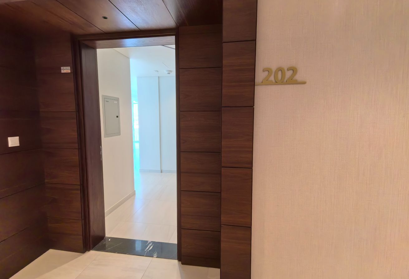High Floor 2BR Sea View Prime Investment Keyword-R thumbnail 14