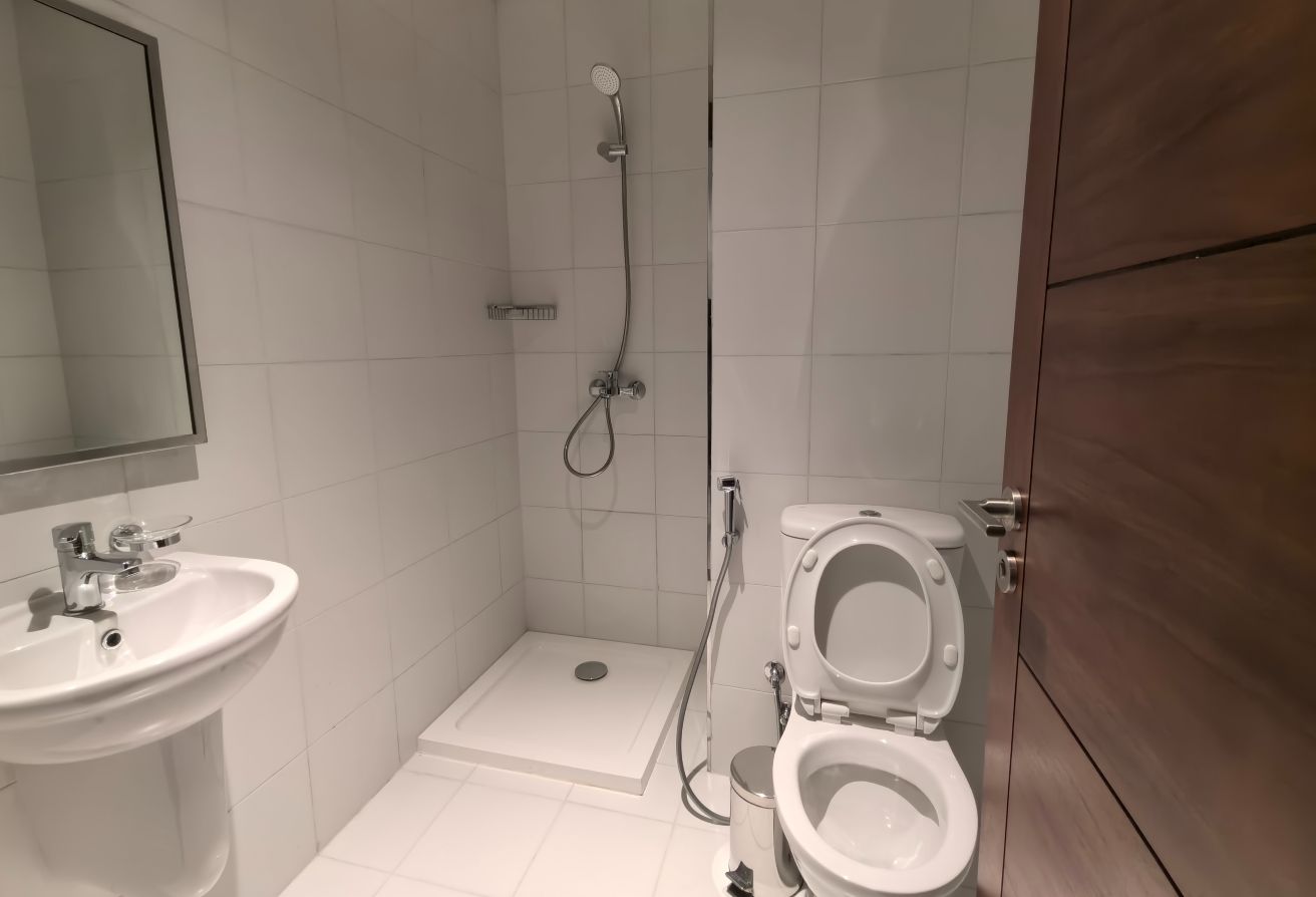 High Floor 2BR Sea View Prime Investment Keyword-R thumbnail 5