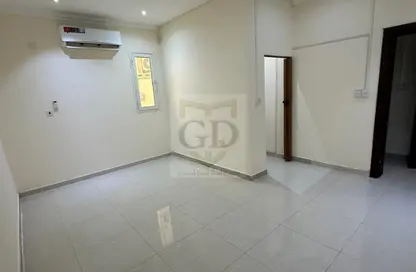 Apartment - Studio - 1 Bathroom for rent in Al Thumama - Al Thumama - Doha