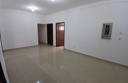 Apartment - 3 Bedrooms - 3 Bathrooms for rent in Anas Street - Fereej Bin Mahmoud North - Fereej Bin Mahmoud - Doha