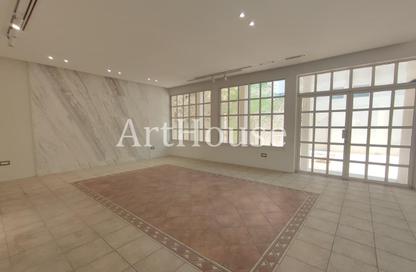 Villa - 4 - 5 for rent in Al Nasr Street - Al Nasr - Doha Villa - 4 - 5 for rent in Al Nasr Street - Al Nasr - Doha