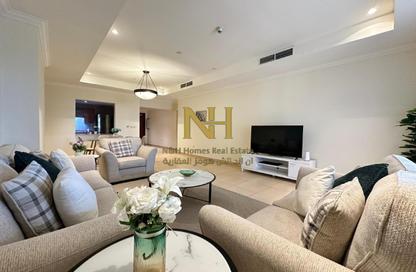 Apartment - 1 Bedroom - 2 Bathrooms for rent in East Porto Drive - Porto Arabia - The Pearl Island - Doha