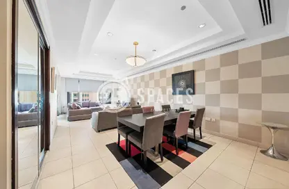 Apartment - 2 Bedrooms - 3 Bathrooms for rent in West Porto Drive - Porto Arabia - The Pearl Island - Doha