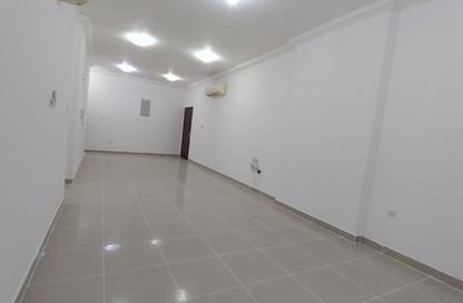Apartment - 3 Bedrooms - 3 Bathrooms for rent in Al Jazeera Street - Fereej Bin Mahmoud North - Fereej Bin Mahmoud - Doha Apartment - 3 Bedrooms - 3 Bathrooms for rent in Al Jazeera Street - Fereej Bin Mahmoud North - Fereej Bin Mahmoud - Doha