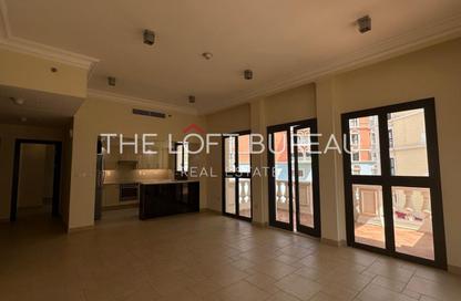Apartment - 3 Bedrooms - 3 Bathrooms for sale in Mercato - Qanat Quartier - The Pearl Island - Doha