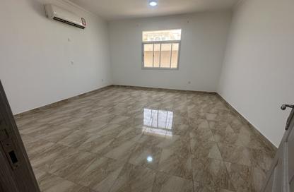 Apartment - 1 Bedroom - 1 Bathroom for rent in Al Gharrafa - Al Gharrafa - Doha Apartment - 1 Bedroom - 1 Bathroom for rent in Al Gharrafa - Al Gharrafa - Doha