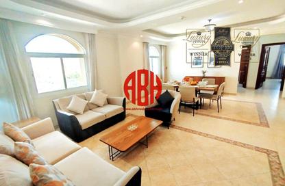 Apartment - 2 Bedrooms - 3 Bathrooms for rent in Al Sadd Road - Al Sadd - Doha