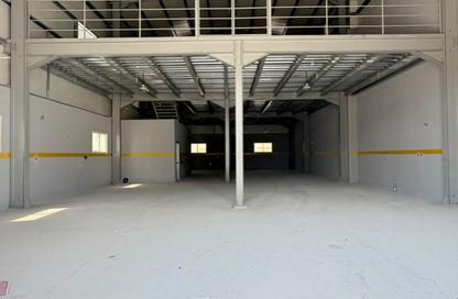Warehouse - Studio - 7+ for rent in Birkat Al Awamer - Al Wakra