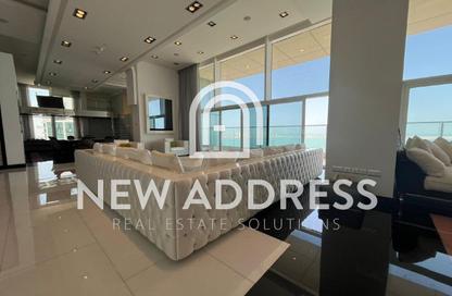 Penthouse - 3 Bedrooms - 5 Bathrooms for rent in 35 West Bay - West Bay - Doha