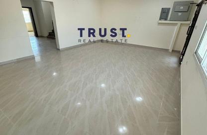 Villa - 5 Bedrooms - 4 Bathrooms for rent in Umm Al Amad - Umm Al Amad - Al Shamal
