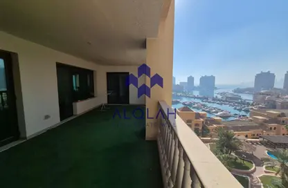 Apartment - 2 Bedrooms - 3 Bathrooms for rent in East Porto Drive - Porto Arabia - The Pearl Island - Doha