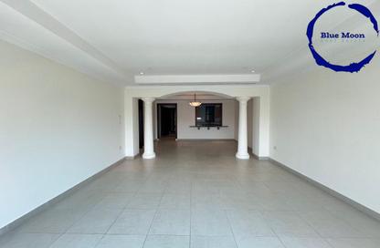Townhouse - 2 Bedrooms - 3 Bathrooms for rent in East Porto Drive - Porto Arabia - The Pearl Island - Doha