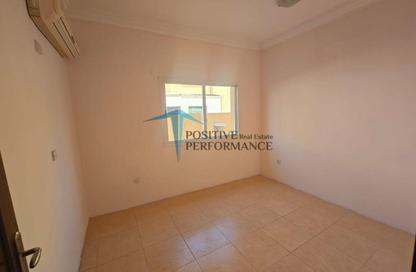 Apartment - 2 Bedrooms - 2 Bathrooms for rent in Bin Omran 46 - Fereej Bin Omran - Doha Apartment - 2 Bedrooms - 2 Bathrooms for rent in Bin Omran 46 - Fereej Bin Omran - Doha